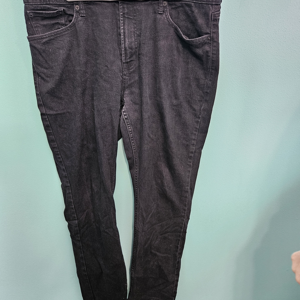 Old Navy Men's Straight Jeans - Black